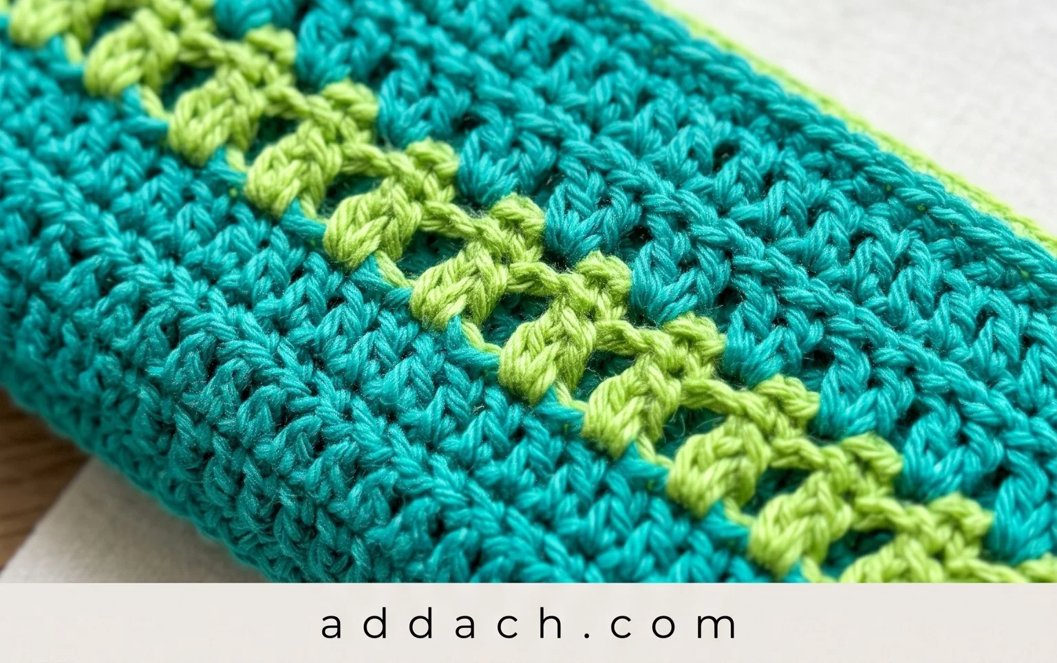 Back to School Pencil Cases Free Crochet Patterns - DIY Magazine